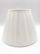 Load image into Gallery viewer, Silk Box Pleat English Drum, Bone