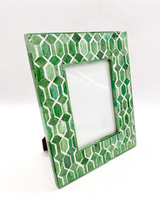 emerald hand inlaid bone ivory diamond corrugated pattern light olive green with darker shades of forest green detail surround picture frame with brown woodgrain finish on reverse side 4x6


