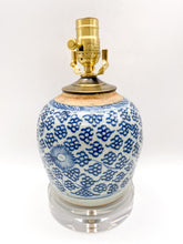Load image into Gallery viewer, Antique Blue &amp; White Jar Lamp, ~16"