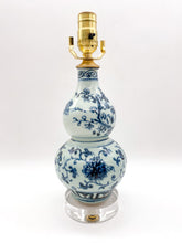 Load image into Gallery viewer, Small Blue &amp; White Double Gourd Lamp, ~18"