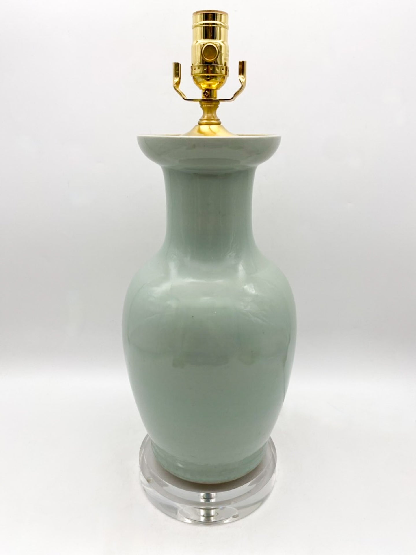 Vintage lamp, porcelain lamp, dallas lamp store, dallas lamp repair, anitque lamp, dallas home furnishing store, dallas interior design store, interior design dallas, lampshades dallas, lighting dallas, lighting store dallas