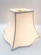 Load image into Gallery viewer, Synthetic Regal Square, 12", Bone