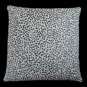 Lola Pillow 22 x 22"