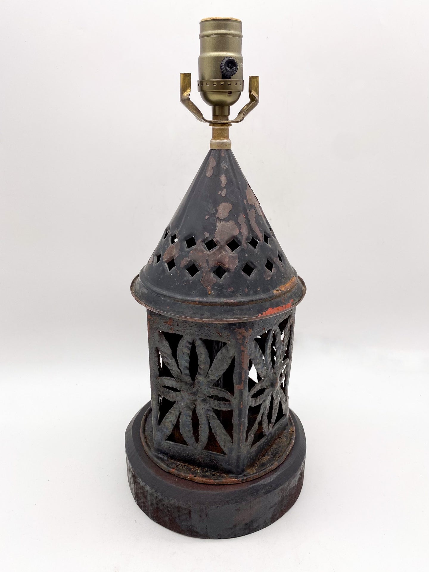 Rustic Iron Lantern Lamp, 22