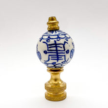 Load image into Gallery viewer, blue &amp; white finial, blue &amp; white, blue/white, blue and white, blue and white finial, porcelain finial, finials, porcelain finials, oriental finial, Chinese finial, asian finial, finial, finials, lampshade top, lampshade topper, lampshade finial, lamp finial