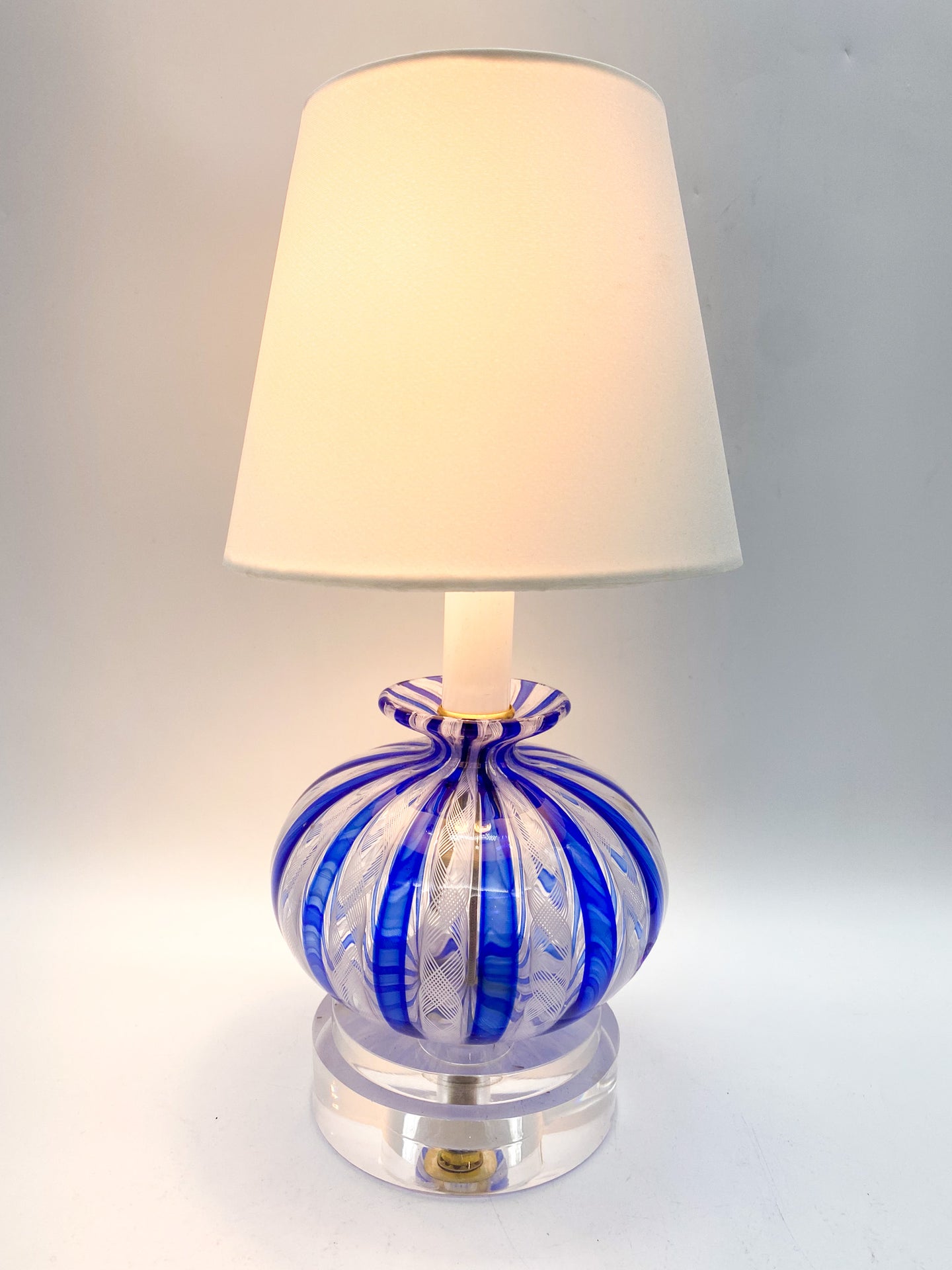 Blue & White Murano Glass Tessuto (woven) Lamp
