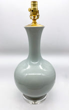 Load image into Gallery viewer, Long Neck Vase Table Lamp