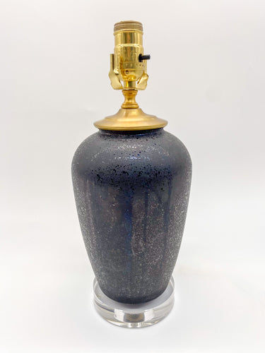 Ebony Vase Table Lamp