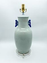 Load image into Gallery viewer, Cut Neck Fish Tail Vase Lamp