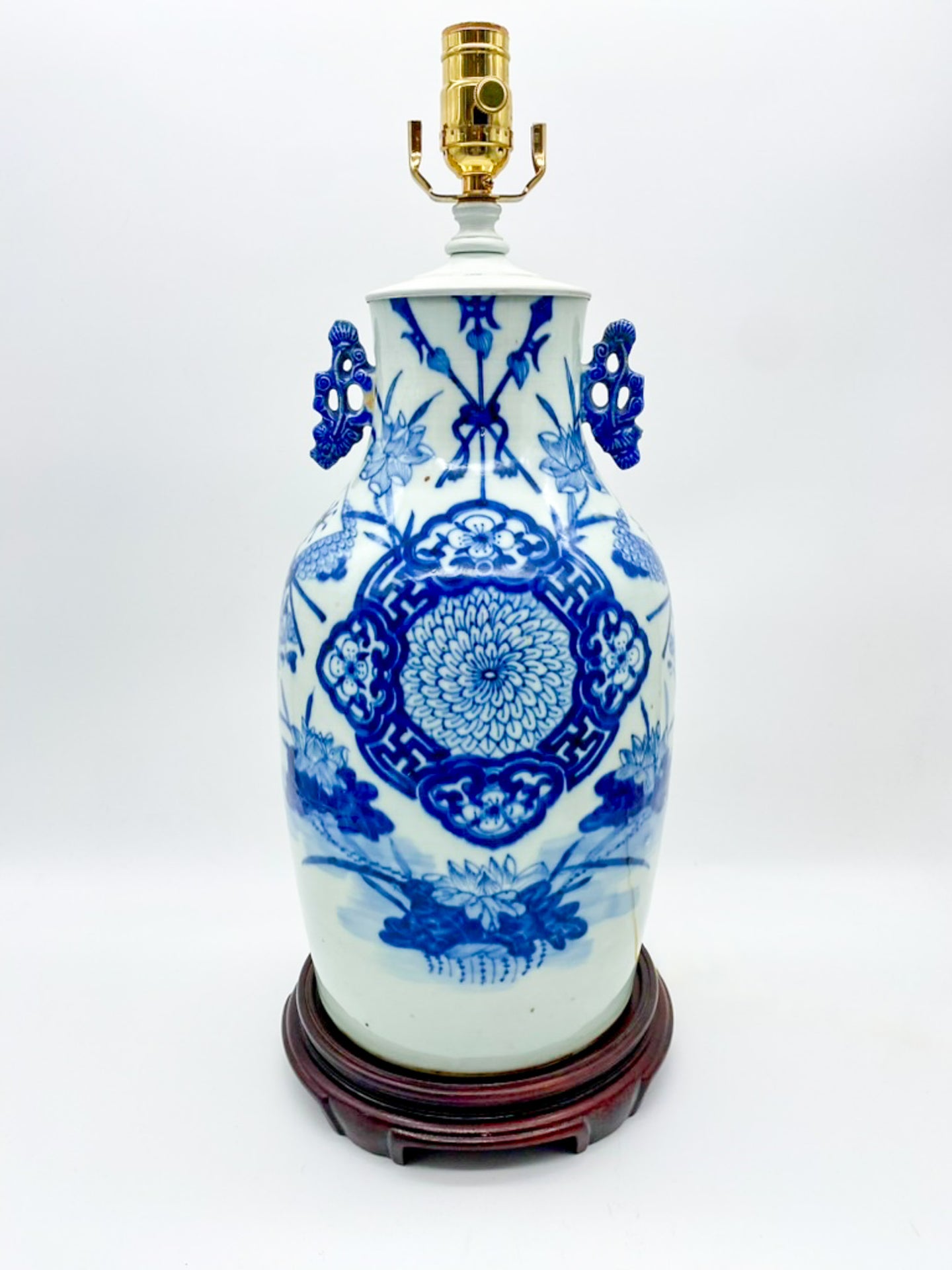 Blue/White Cut Down Vase Lamp