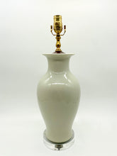 Load image into Gallery viewer, Ceramic Fish Tail Vase Lamp