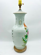 Load image into Gallery viewer, Flower Fish Tail Vase Lamp