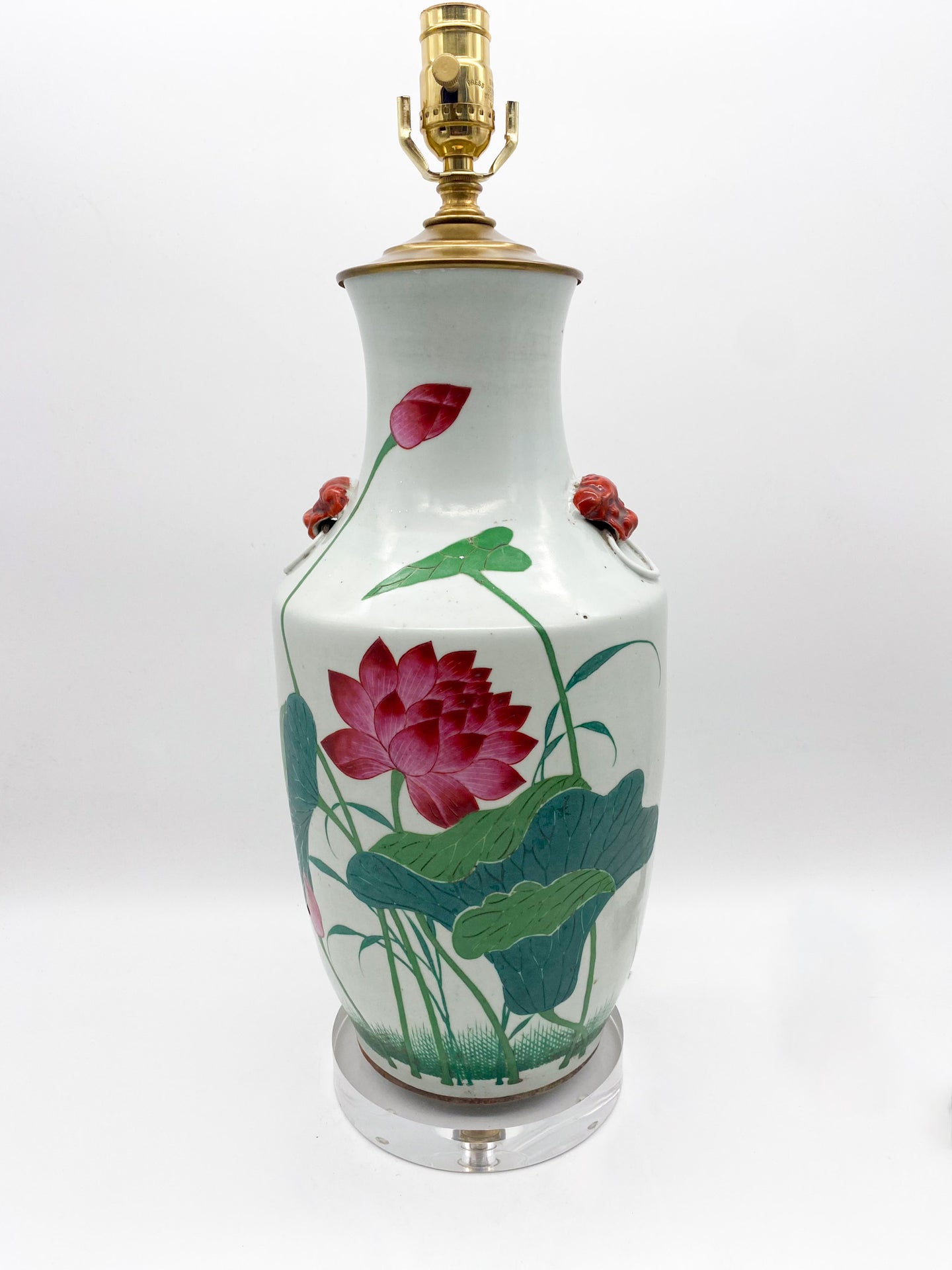 Cut Neck Floral Vase Lamp