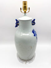 Load image into Gallery viewer, Antique Blue/White Peacock Cut Vase Table Lamp