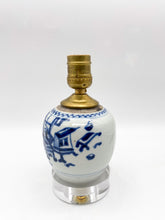 Load image into Gallery viewer, Vintage Blue/White Jar Lamps
