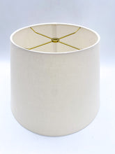 Load image into Gallery viewer, Linen Rolled Edge British Drum, 18", Egg