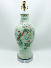 Load image into Gallery viewer, Fish Tail Geisha Vase Lamp
