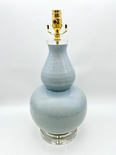 Load image into Gallery viewer, Gray Gourd Table Lamp