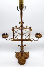 Load image into Gallery viewer, Iron Trefoil Music Stand Table Lamp