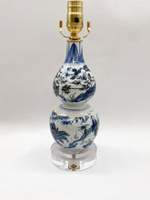 Load image into Gallery viewer, blue &amp; white, blue/white, blue and white, ceramic, ceramic vase, ceramic lamp, double gourd, acrylic base, Chinese ceramic, asian ceramic, ceramic table lamp