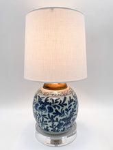 Load image into Gallery viewer, blue and white, blue &amp; white, ginger jar, ceramic lamp, ceramic, celadon, ginger jar lamp, bronze cap, bronze lid, acrylic base, oriental, Chinese ceramic, asian ceramic
