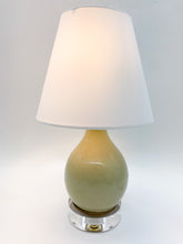 Load image into Gallery viewer, Miniature Craquelure Light Dijon Single Gourd Lamp