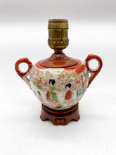 Load image into Gallery viewer, Miniature Oriental Oxblood Scenery Lamp