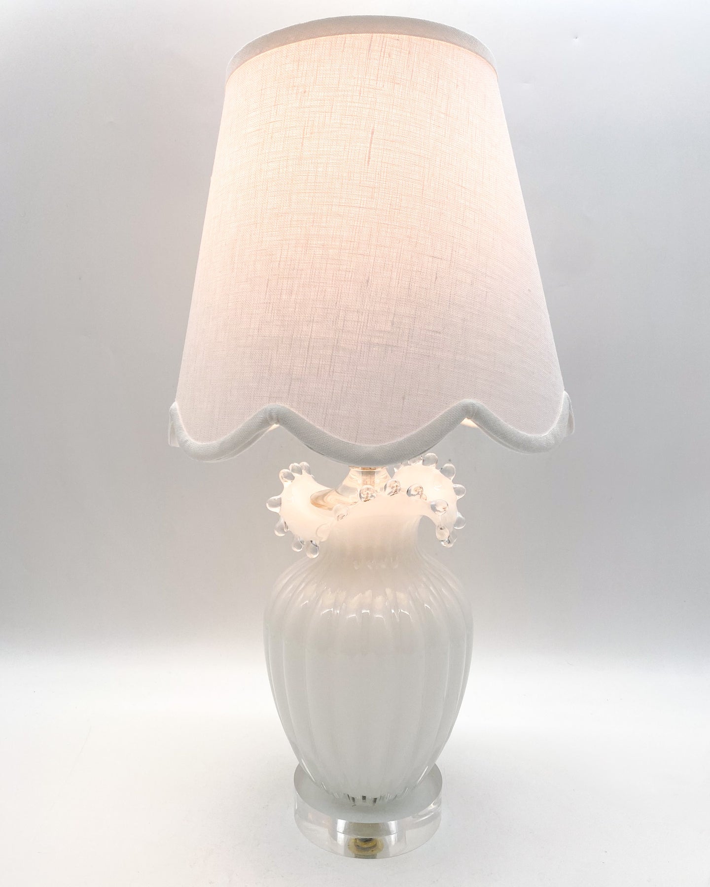 Pearly Opalescent Italianate Vase Lamp (10.5