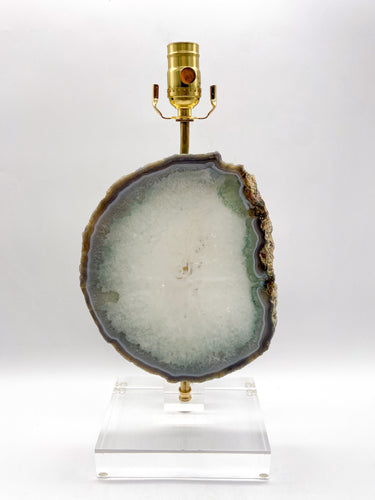 agate slab lamp, agate slab, agate slice, crystal, quartz, crystal quartz, selenite, inclusion, quartzite, mineral, minerals, Dallas lamp store, Dallas lighting store, acrylic base, lampshade, lampshades, Dallas lampshades, Dallas lamps
