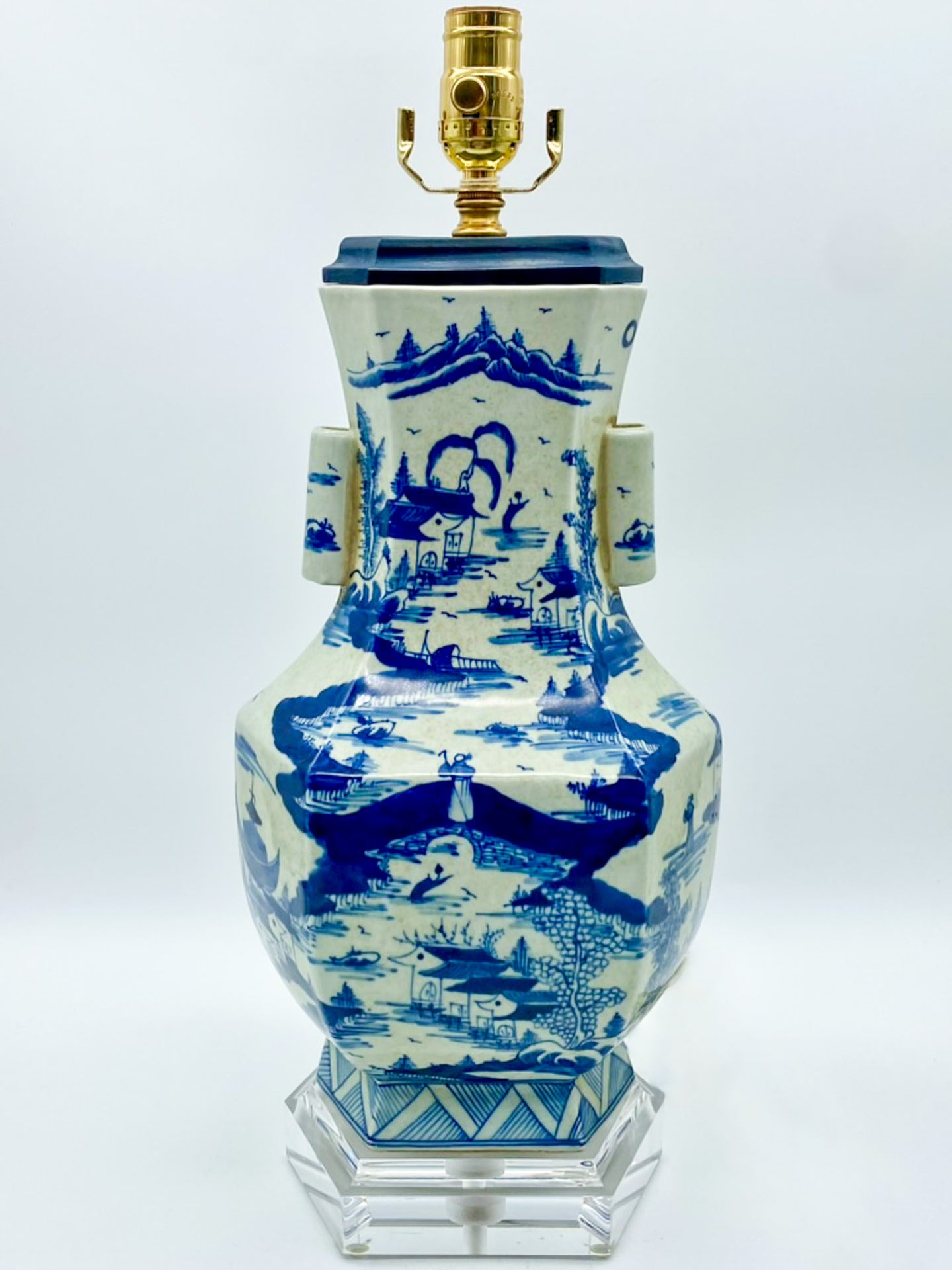 Vintage Rectangular Canton Vase Lamp