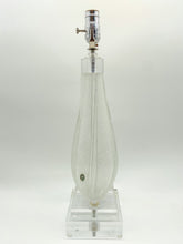 Load image into Gallery viewer, Vintage White Murano Lamp