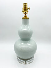 Load image into Gallery viewer, White Gourd Table Lamp