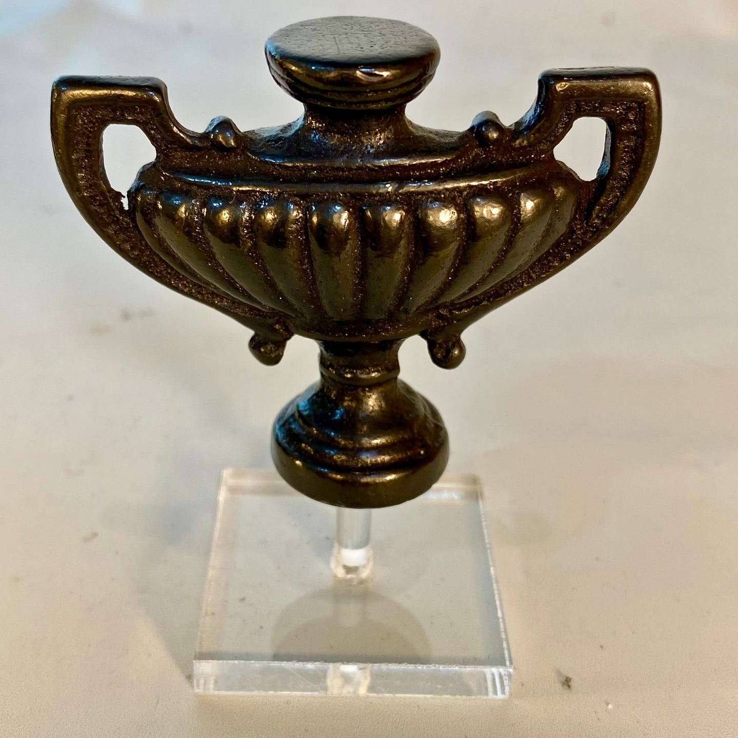 Urn Finial